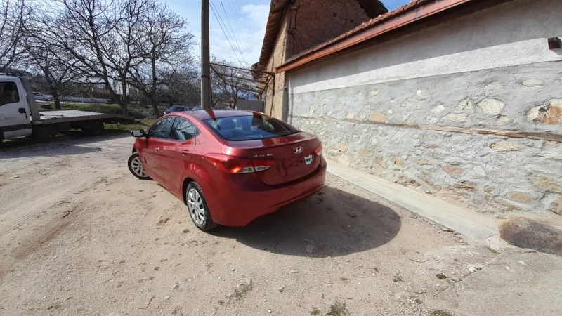 Hyundai Elantra 1, 8. 150, снимка 7 - Автомобили и джипове - 49448356