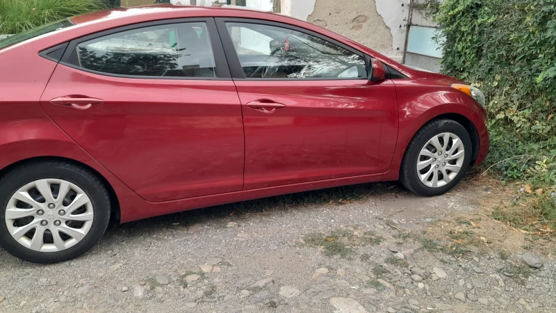 Hyundai Elantra 1, 8. 150, снимка 3 - Автомобили и джипове - 49448356