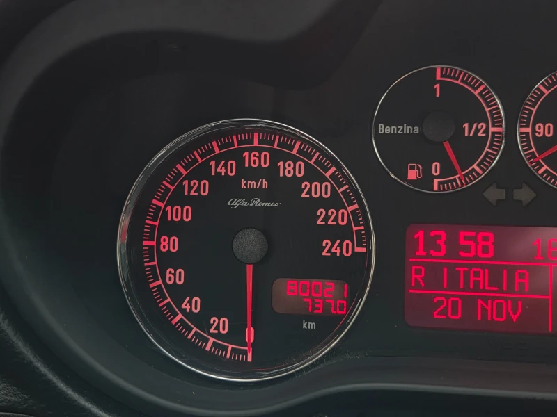 Alfa Romeo 147 80хил.км. 1.6TwinSpark НОВА КОЛА, снимка 12 - Автомобили и джипове - 52481508