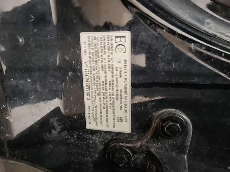 Tesla Model Y * LONG RANGE * CARFAX * БЕЗ ПЪРВОНАЧАЛНА ВНОСКА, снимка 15 - Автомобили и джипове - 52802206