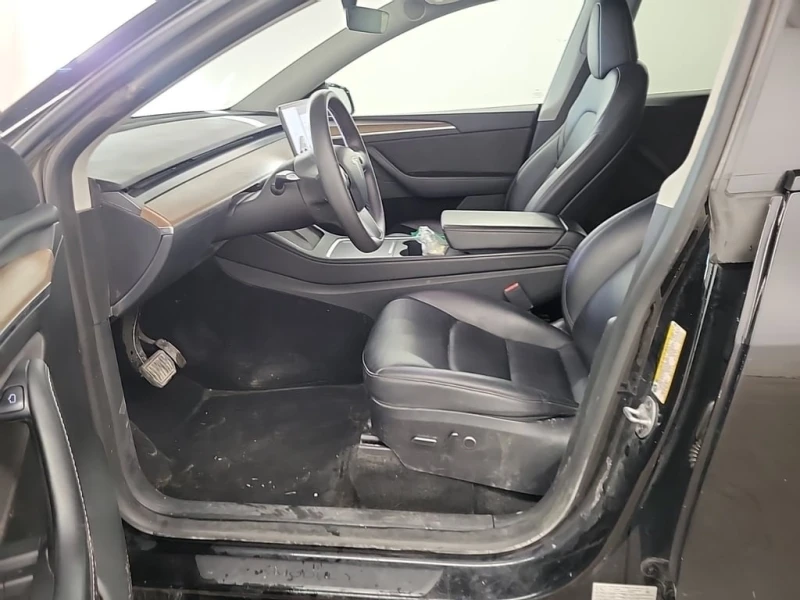 Tesla Model Y * LONG RANGE * CARFAX * БЕЗ ПЪРВОНАЧАЛНА ВНОСКА, снимка 5 - Автомобили и джипове - 52802206