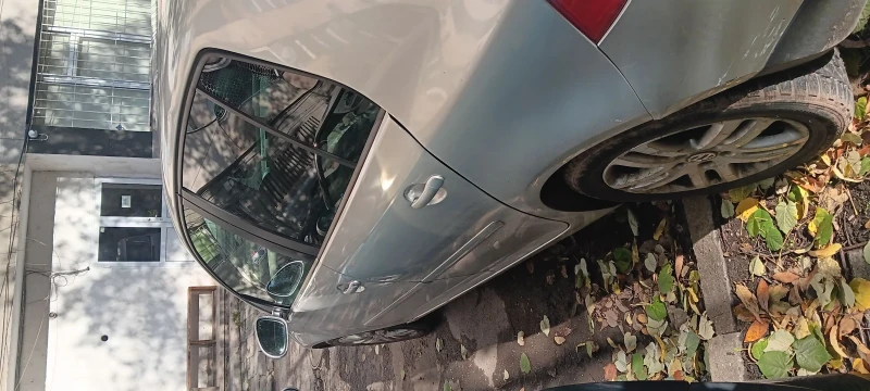 VW Golf V 4Motion, снимка 4 - Автомобили и джипове - 53150371