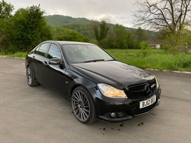 Mercedes-Benz C 200 SE BlueEFFICIENCY - изображение 3