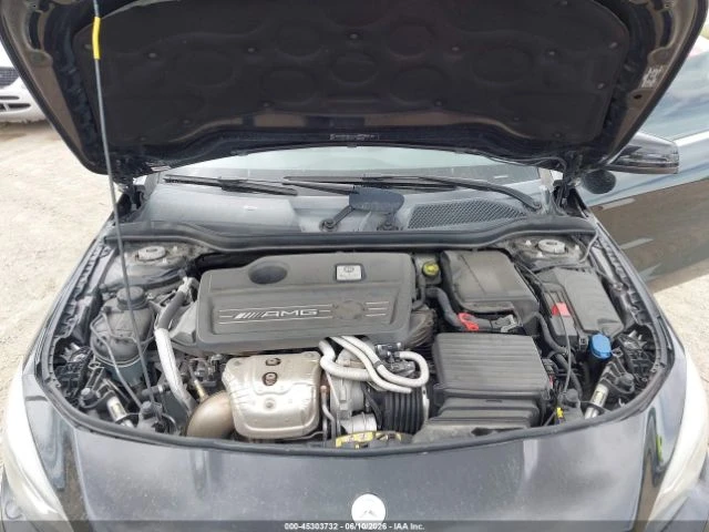 Mercedes-Benz CLA 45 AMG 4MATIC* КОЖА* ПОДГРЕВ* ПАНО* HARMAN KARDON* , снимка 13 - Автомобили и джипове - 55500242
