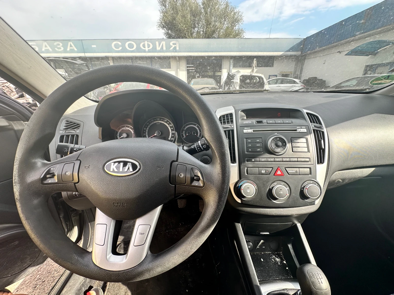 Kia Ceed 1.4 бензин - изображение 7