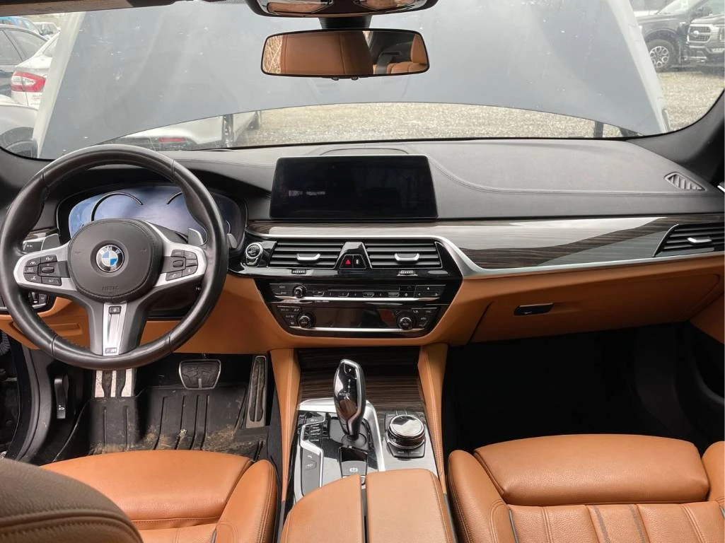 BMW 540 * HEADUP* ПОДГРЕВ НА ВОЛАН* ДИГИТАЛНО ТАБЛО* B58*  - изображение 10