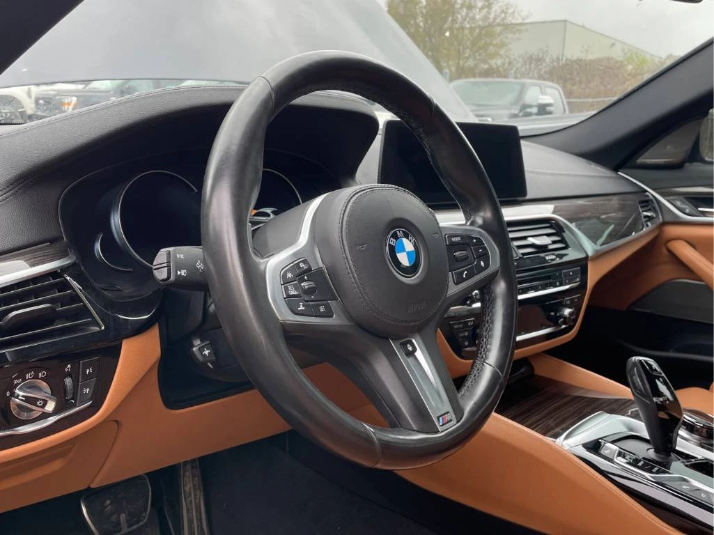 BMW 540 * HEADUP* ПОДГРЕВ НА ВОЛАН* ДИГИТАЛНО ТАБЛО* B58*  - изображение 9