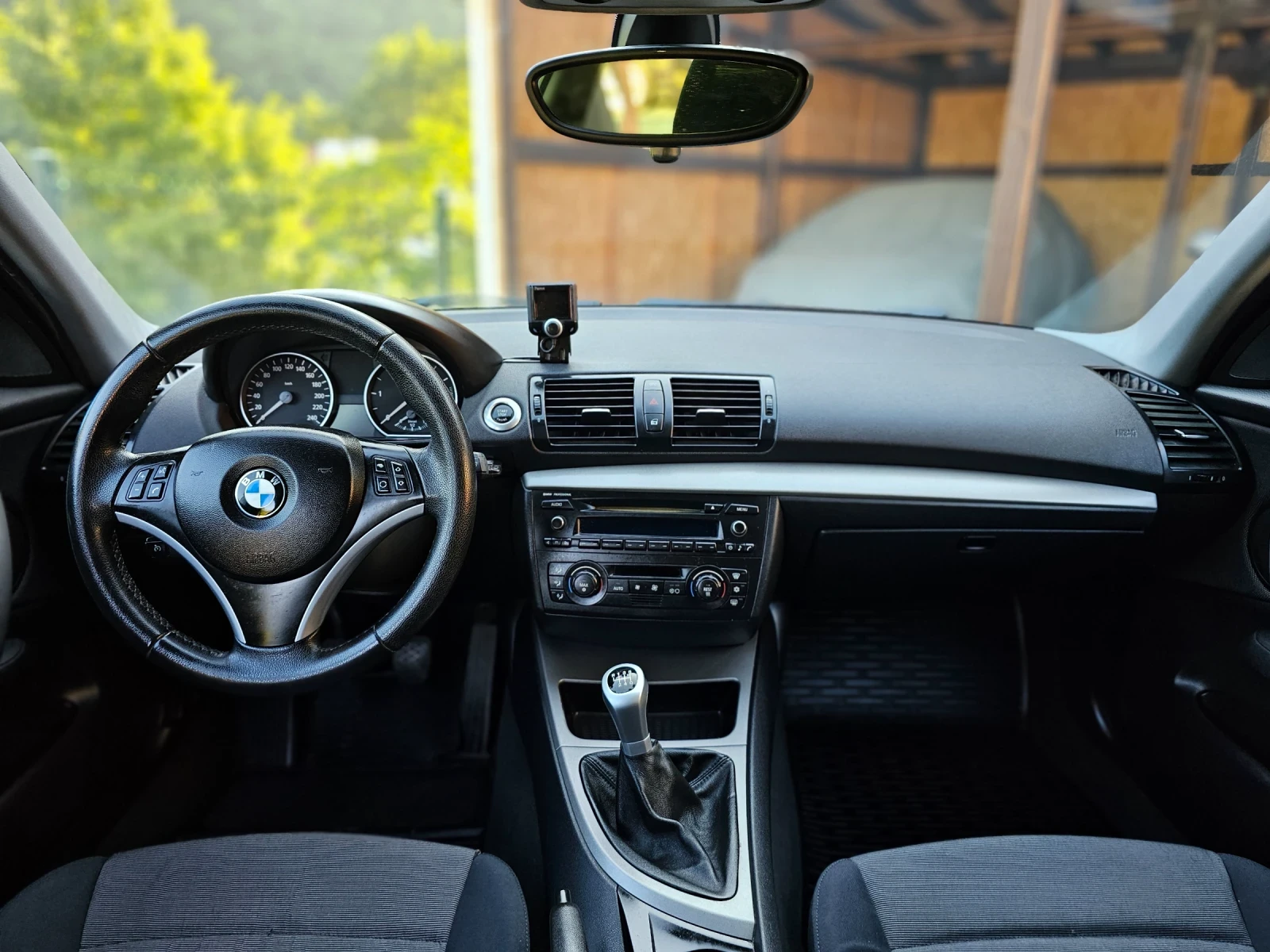 BMW 118 2.0D 122hp Xenon * PDC  - изображение 10