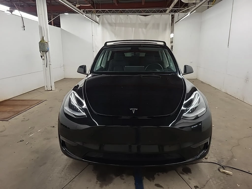 Tesla Model Y * LONG RANGE * CARFAX * ��� ������������ ������ | Mobile.bg � ����������� 7