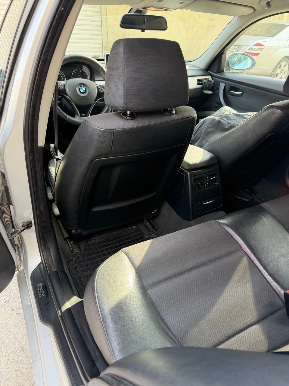 BMW 318 Multimedia, снимка 15 - Автомобили и джипове - 53705486