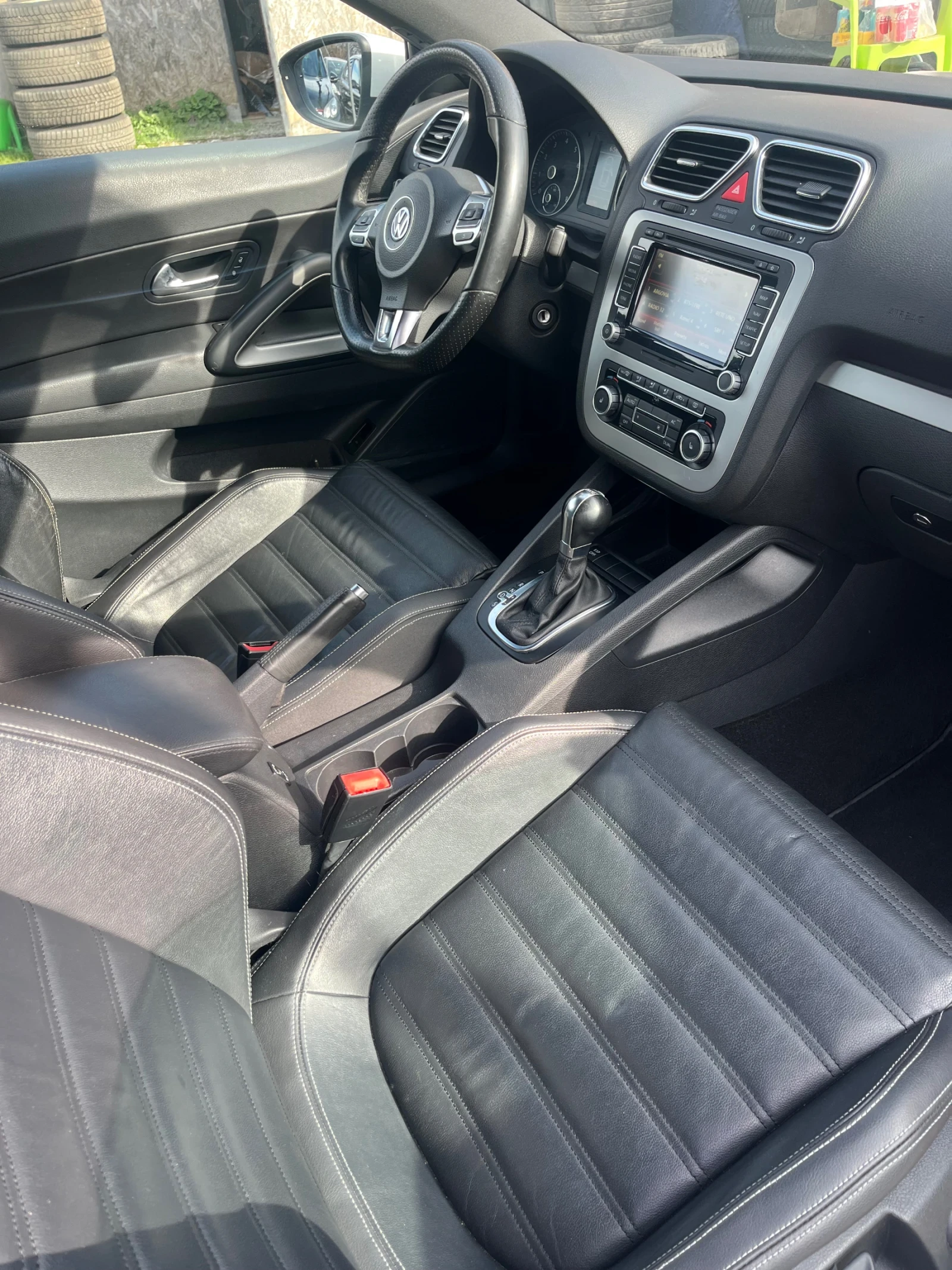 VW Scirocco 2.0Tsi - Face - 211�.�. - DSG - Xenon - SWISS | Mobile.bg � ����������� 11