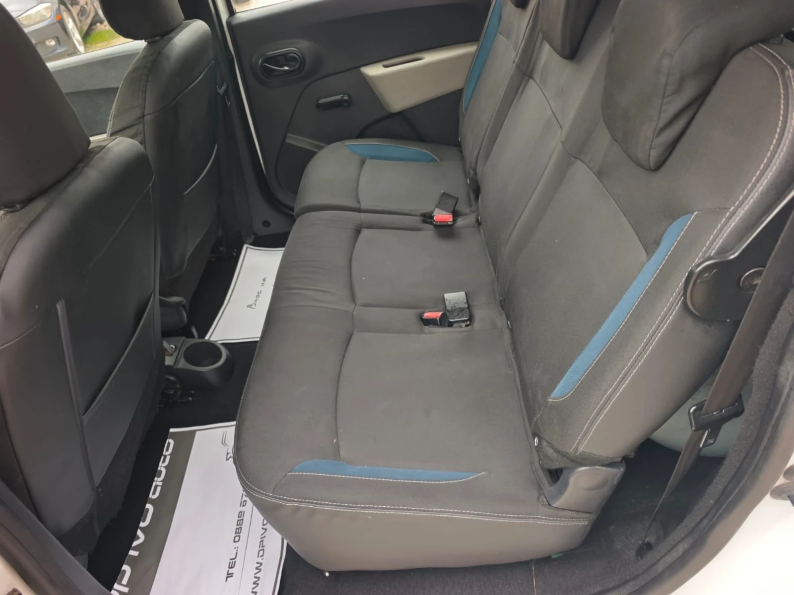 Dacia Lodgy 1.6i* ГАЗ* ОТЛИЧЕН ТЕХН., снимка 11 - Автомобили и джипове - 53958286