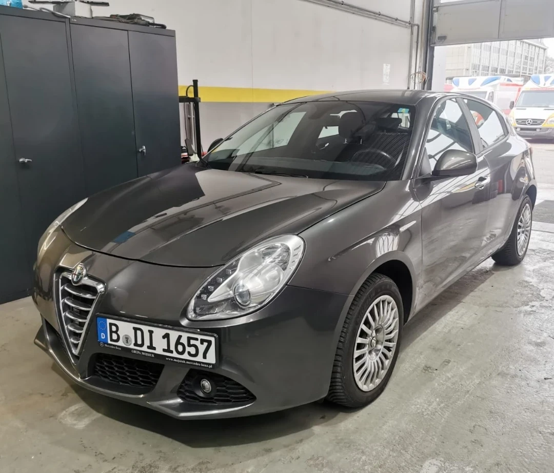 Alfa Romeo Giulietta, снимка 3 - Автомобили и джипове - 54139587