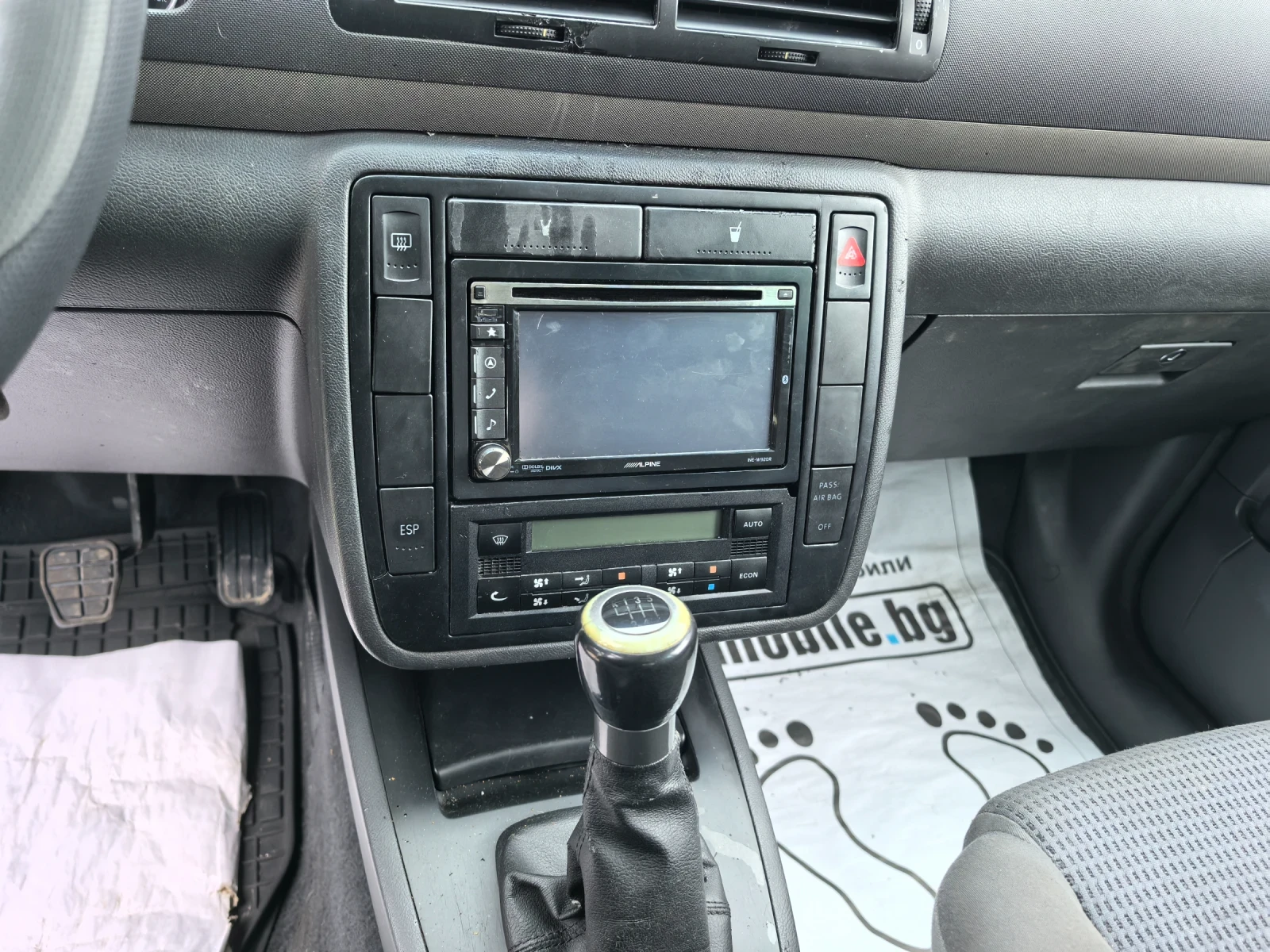 VW Sharan 2.0TDI БЕЗУПРЕЧНО СЪСТОЯНИЕ , снимка 6 - Автомобили и джипове - 54164170