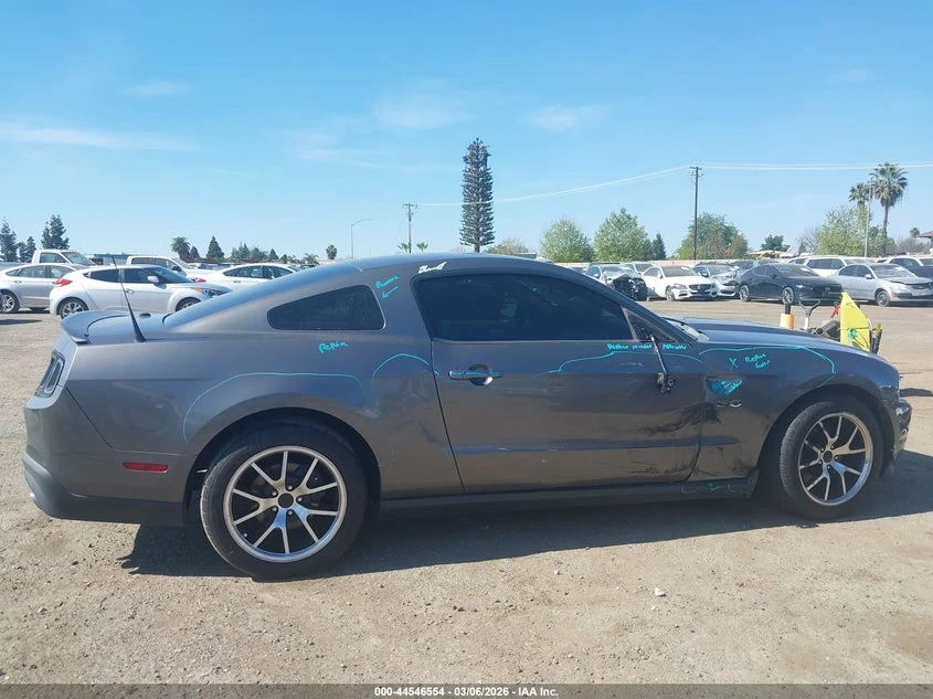 Ford Mustang GT * Крайна цена до БГ* , снимка 13 - Автомобили и джипове - 54247400