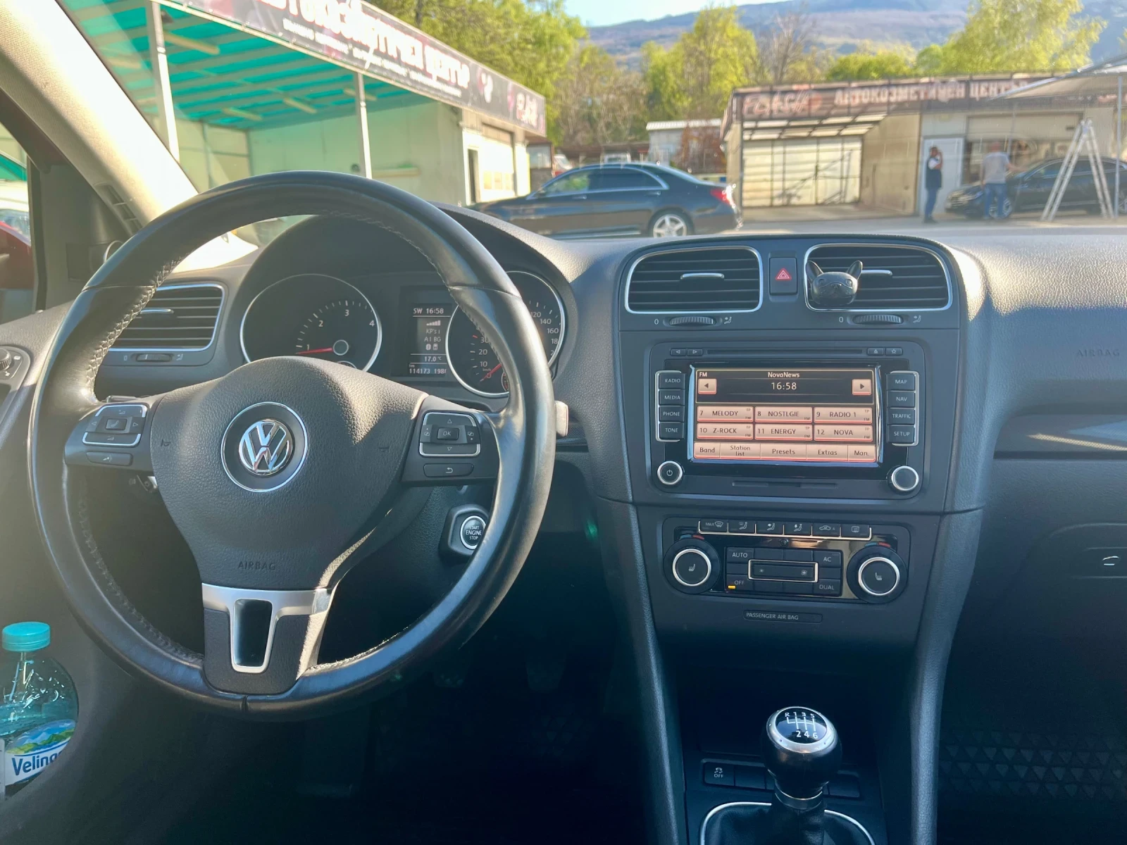 VW Golf 2.0 TDI 4MOTION, снимка 13 - Автомобили и джипове - 54371687