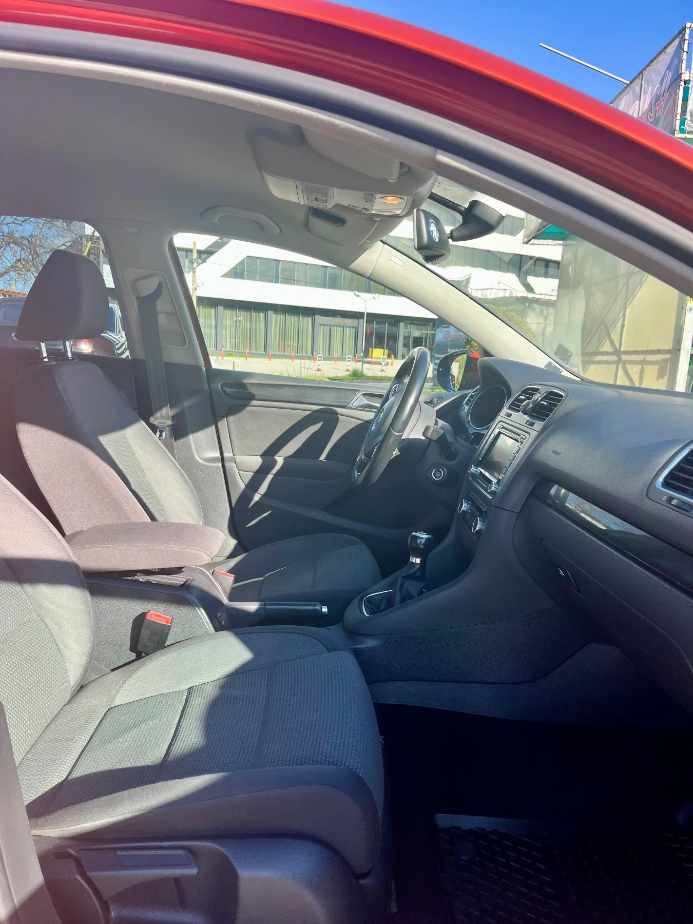 VW Golf 2.0 TDI 4MOTION, снимка 8 - Автомобили и джипове - 54371687