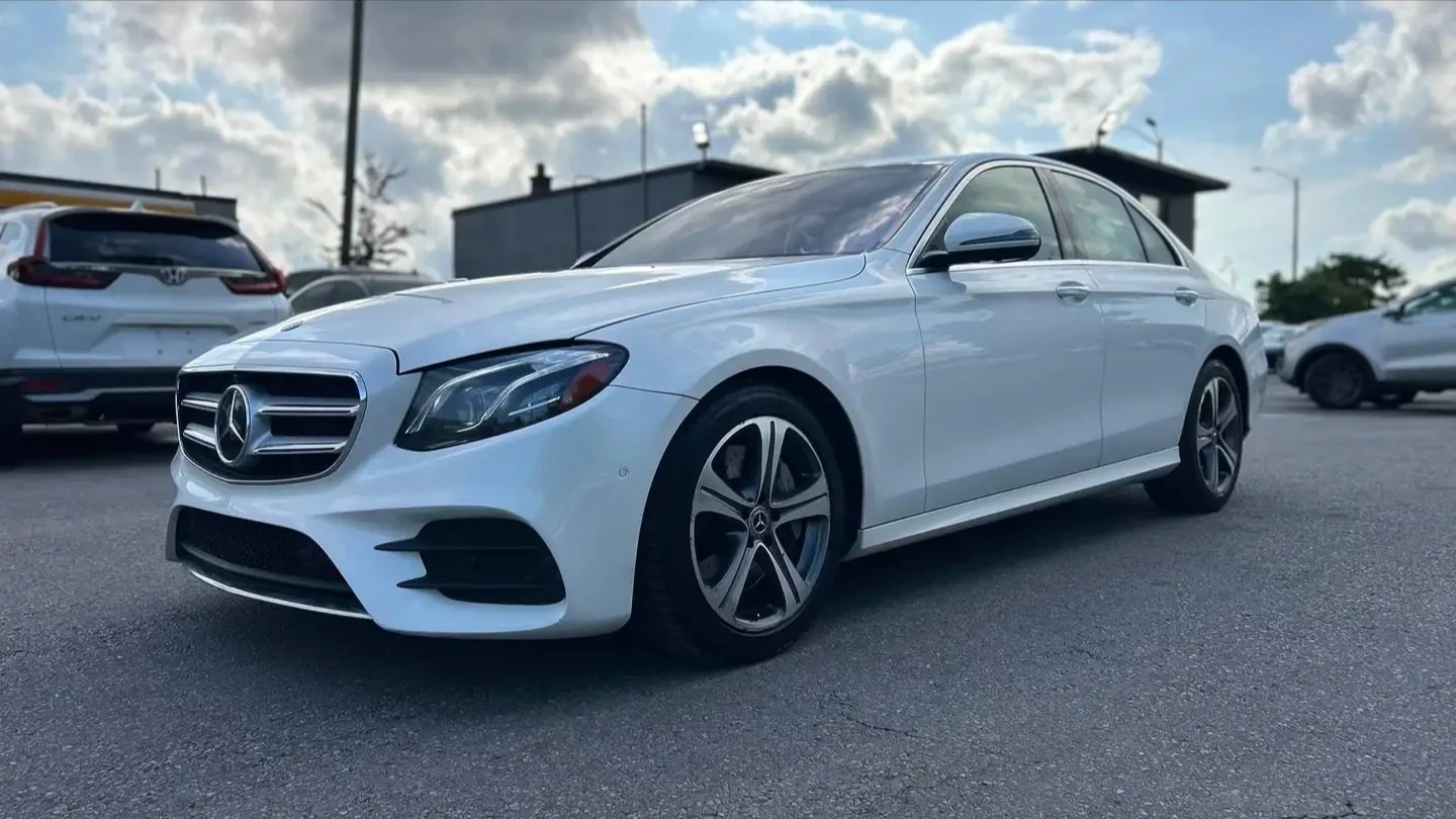 Mercedes-Benz E 450 * Фиксирана цена до БГ * CARFAX * Без инциденти * 