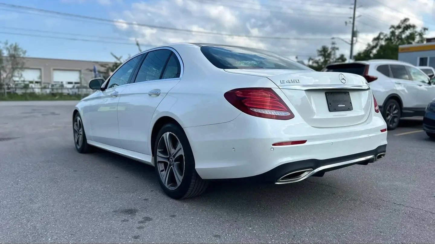 Mercedes-Benz E 450 * Фиксирана цена до БГ * CARFAX * Без инциденти * , снимка 6 - Автомобили и джипове - 55184814