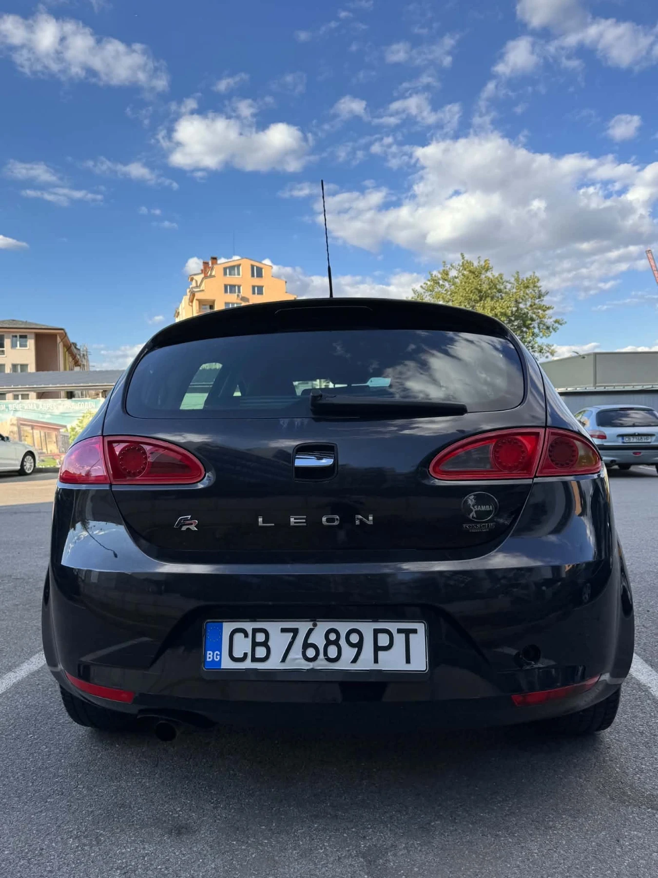 Seat Leon, снимка 9 - Автомобили и джипове - 56709394