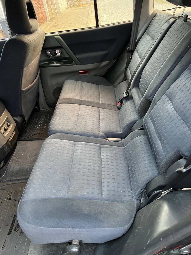 Mitsubishi Pajero 3.2 Di-d 7места НОВИ ГУМИ , снимка 8 - Автомобили и джипове - 48236573