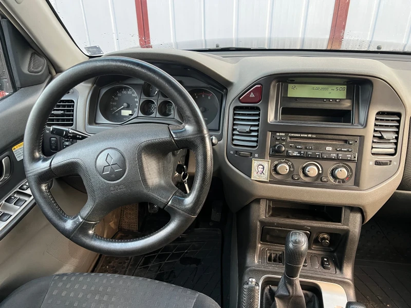 Mitsubishi Pajero 3.2 Di-d 7места НОВИ ГУМИ , снимка 9 - Автомобили и джипове - 48236573