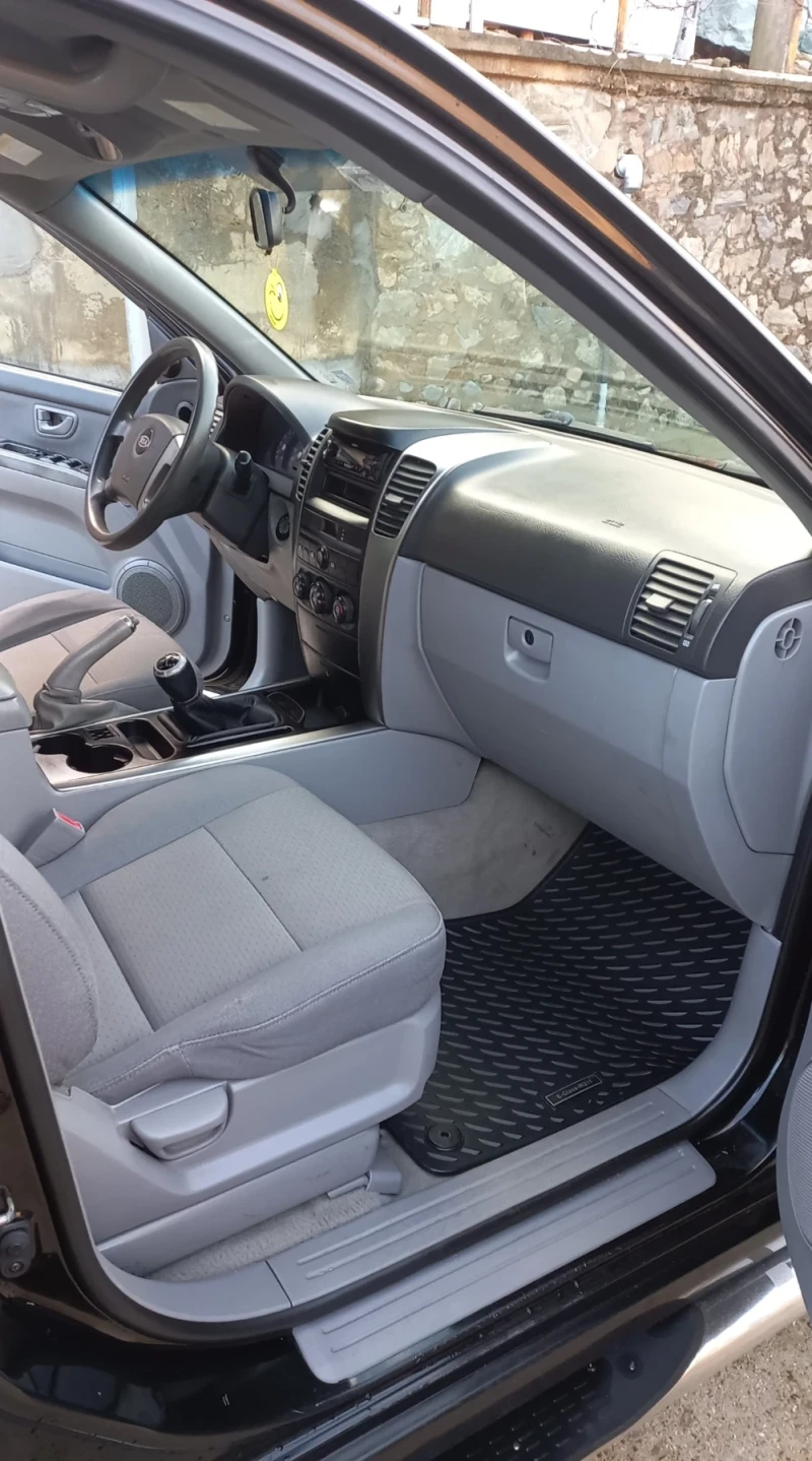 Kia Sorento, снимка 10 - Автомобили и джипове - 48300731