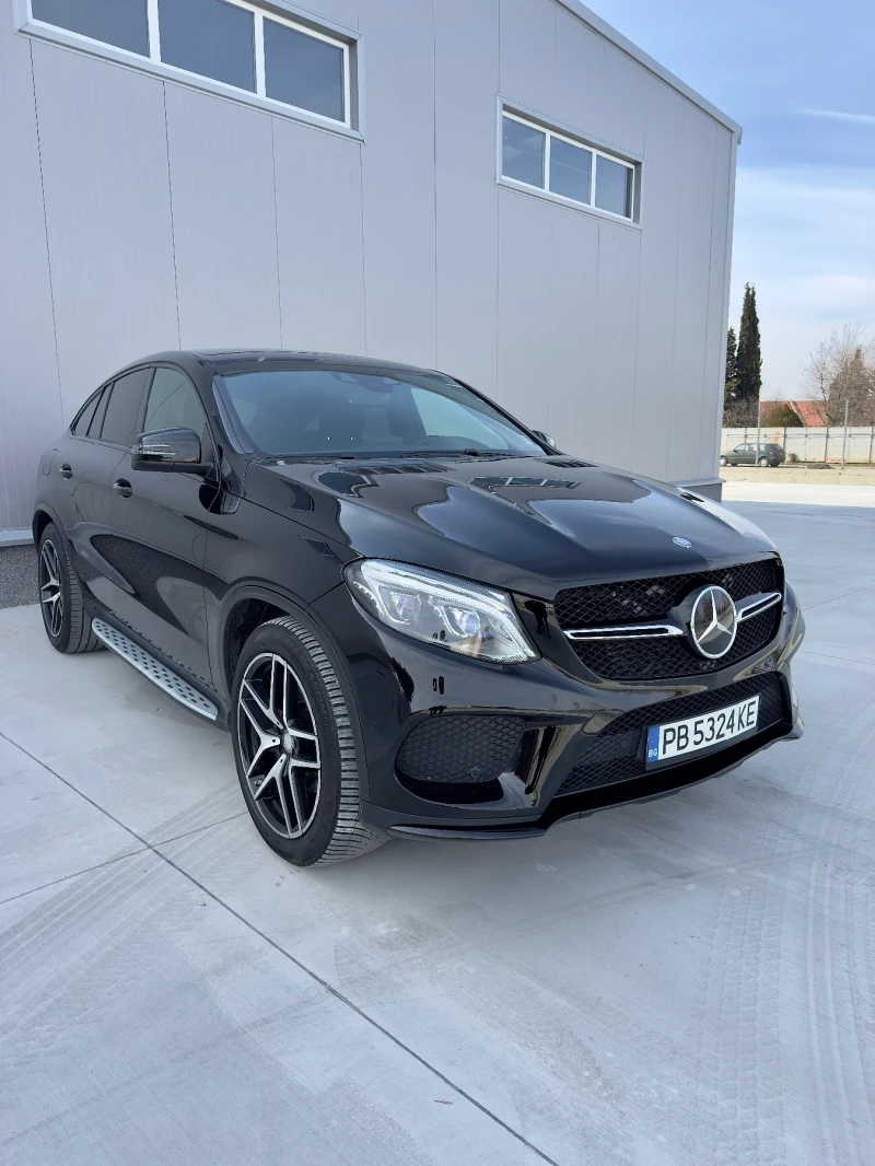 Mercedes-Benz GLE Coupe  350D AMG / PANORAMA / DISTRONIC / 4 MATIC, снимка 4 - Автомобили и джипове - 49310544