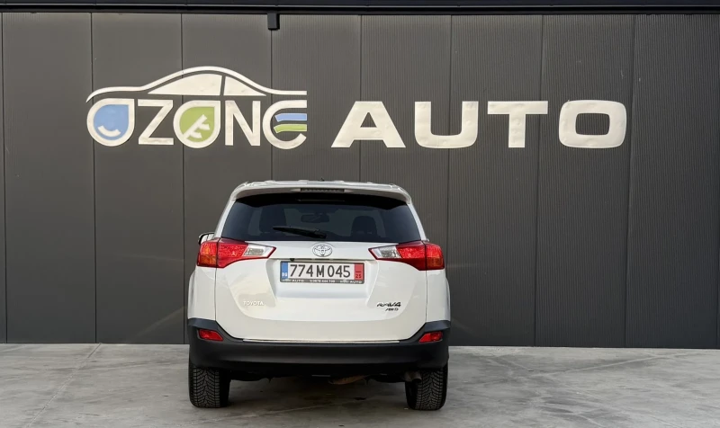 Toyota Rav4 118000km 4x4 2.2 D 150hp-CAT STYLE , снимка 3 - Автомобили и джипове - 50368568