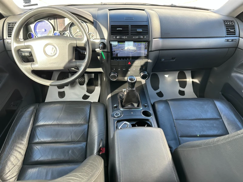 VW Touareg 2.5d 174 к.с. , снимка 10 - Автомобили и джипове - 52693783