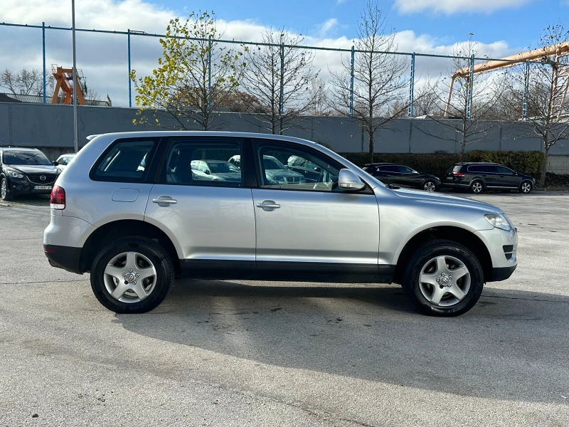 VW Touareg 2.5d 174 к.с. , снимка 5 - Автомобили и джипове - 52693783