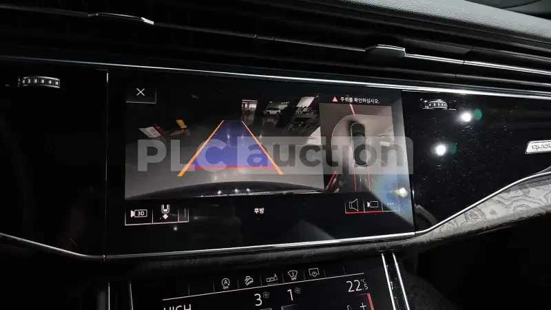Audi Q7 MATRIX/ОБДУХВАНЕ/ДИСТРОНИЦИ/ЦЕНА ДО БЪЛГАРИЯ, снимка 15 - Автомобили и джипове - 55407165