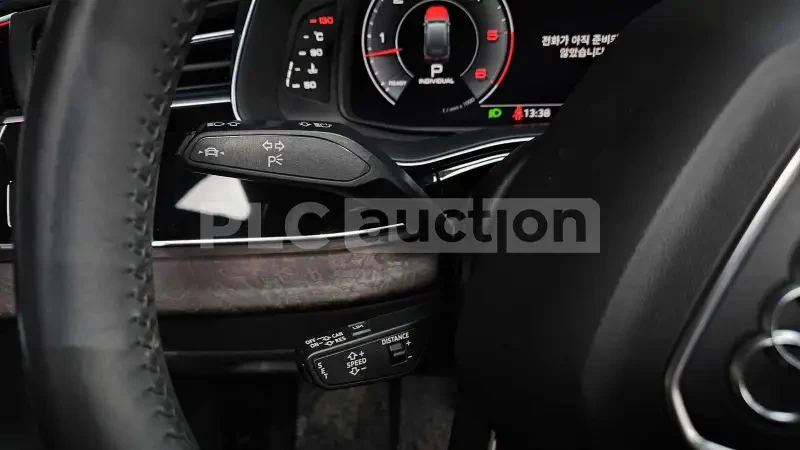 Audi Q7 MATRIX/ОБДУХВАНЕ/ДИСТРОНИЦИ/ЦЕНА ДО БЪЛГАРИЯ, снимка 12 - Автомобили и джипове - 55407165