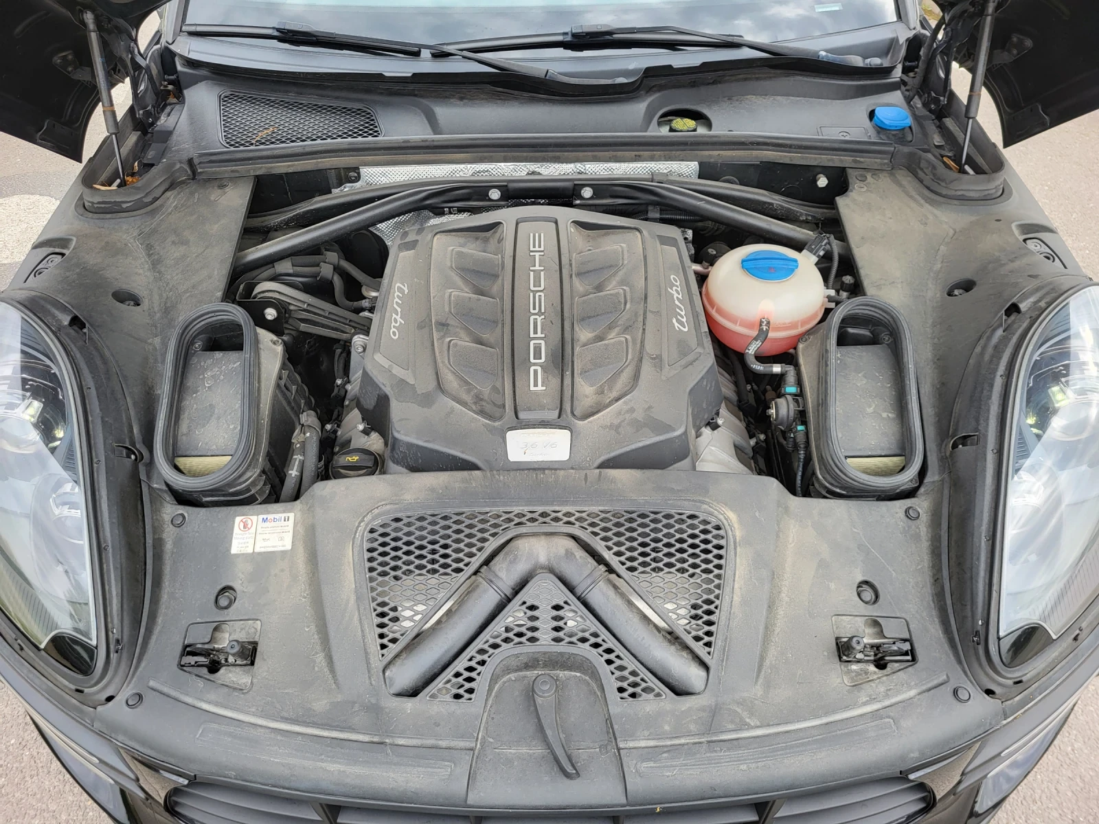 Porsche Macan TURBO 3.6 V6 400 KC | Mobile.bg   17