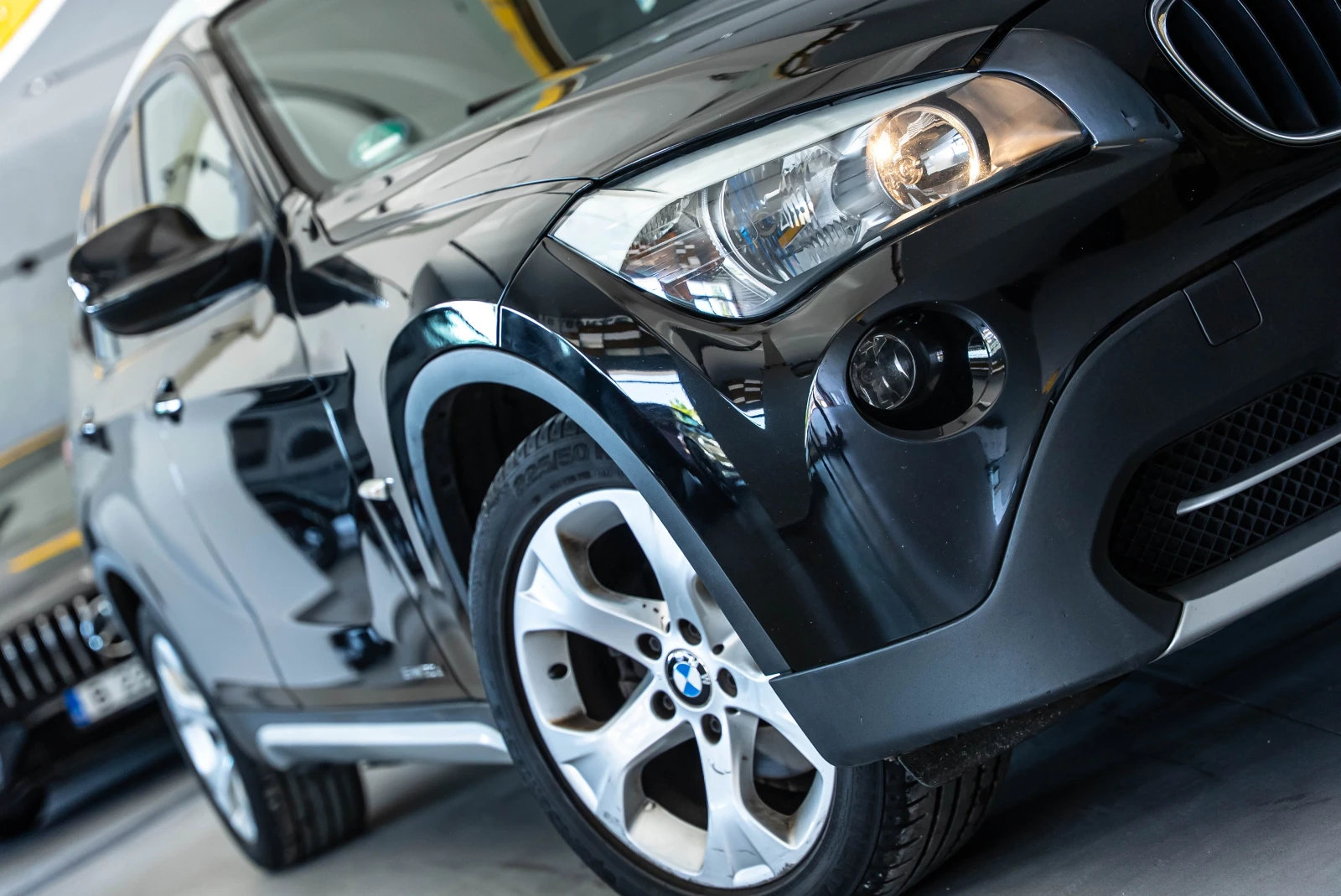 BMW X1 2.0 d Sdrive - изображение 2