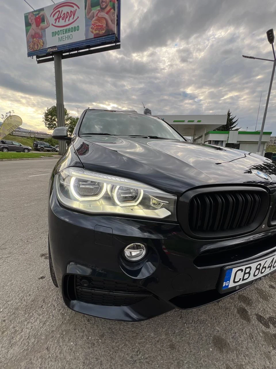 BMW X5 M50D - изображение 7