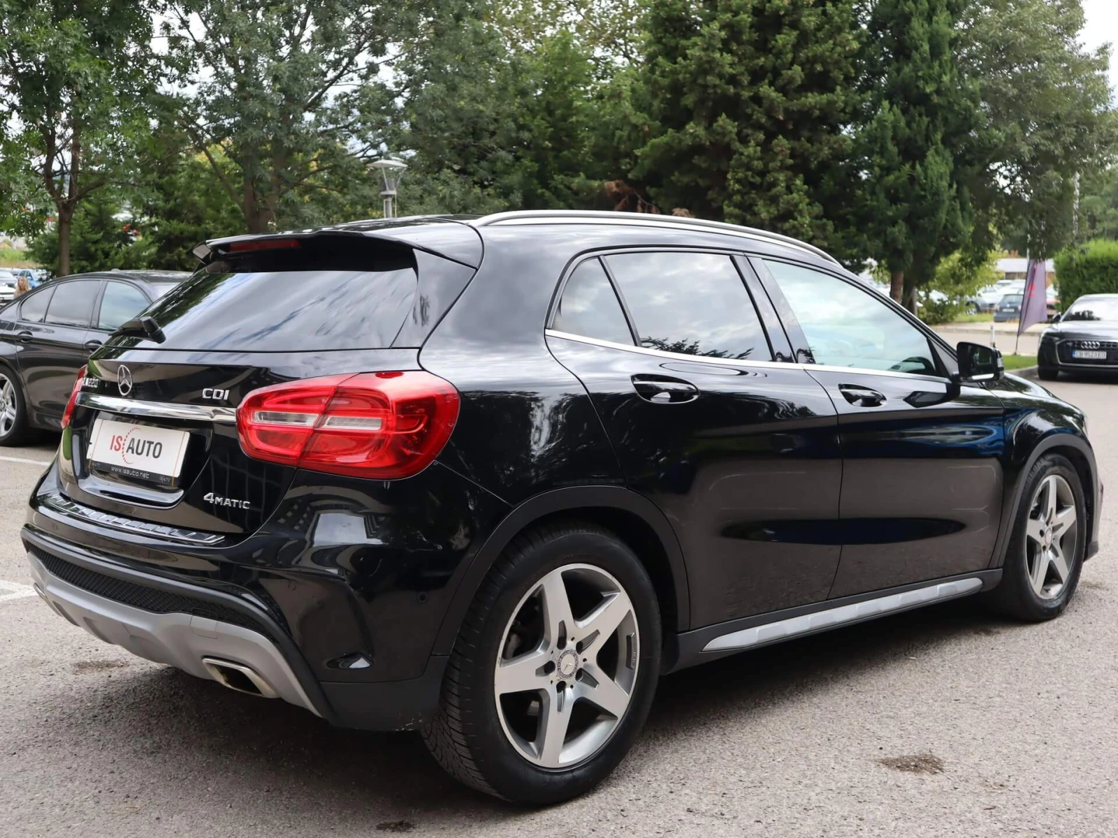 Mercedes-Benz GLA 220 AMG/4Matic/Панорама/Подгрев - изображение 4