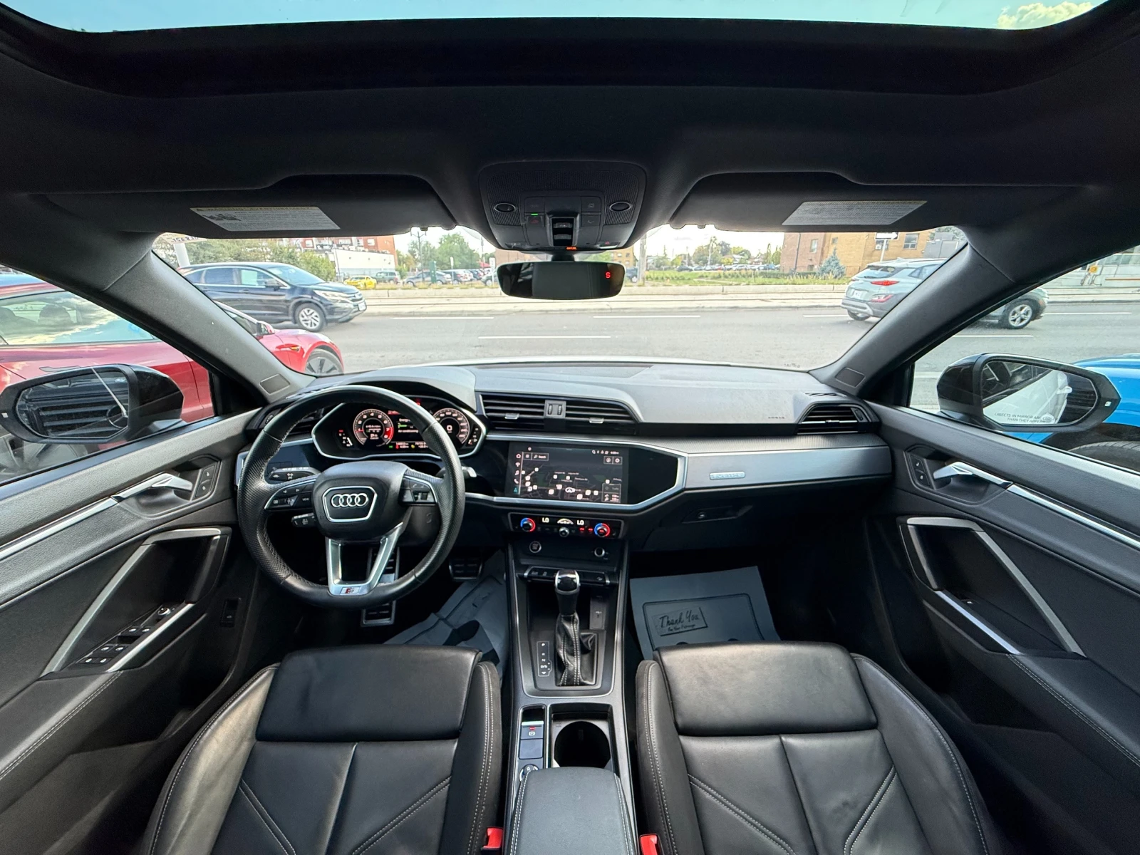 Audi Q3 35TFSI S-Line Progressiv * PANO*  - изображение 10