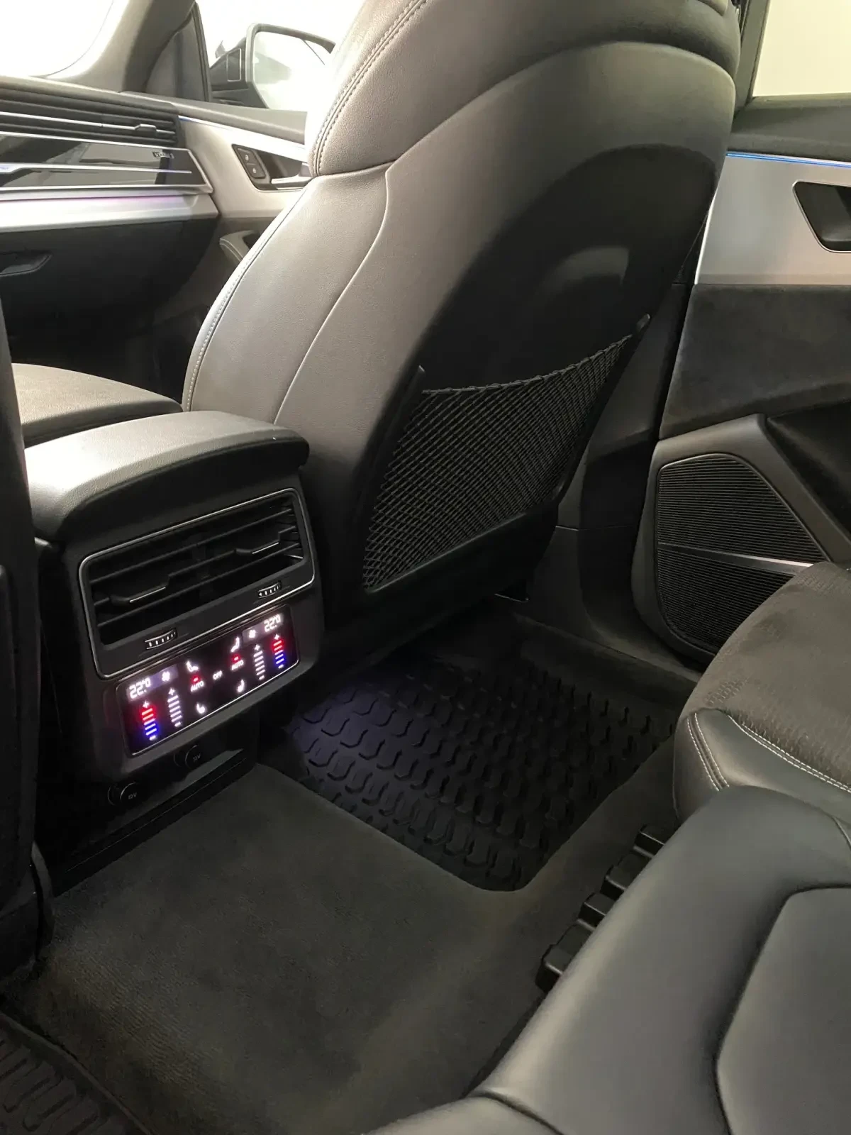 Audi Q8 5.0 TDI S line   | Mobile.bg   9