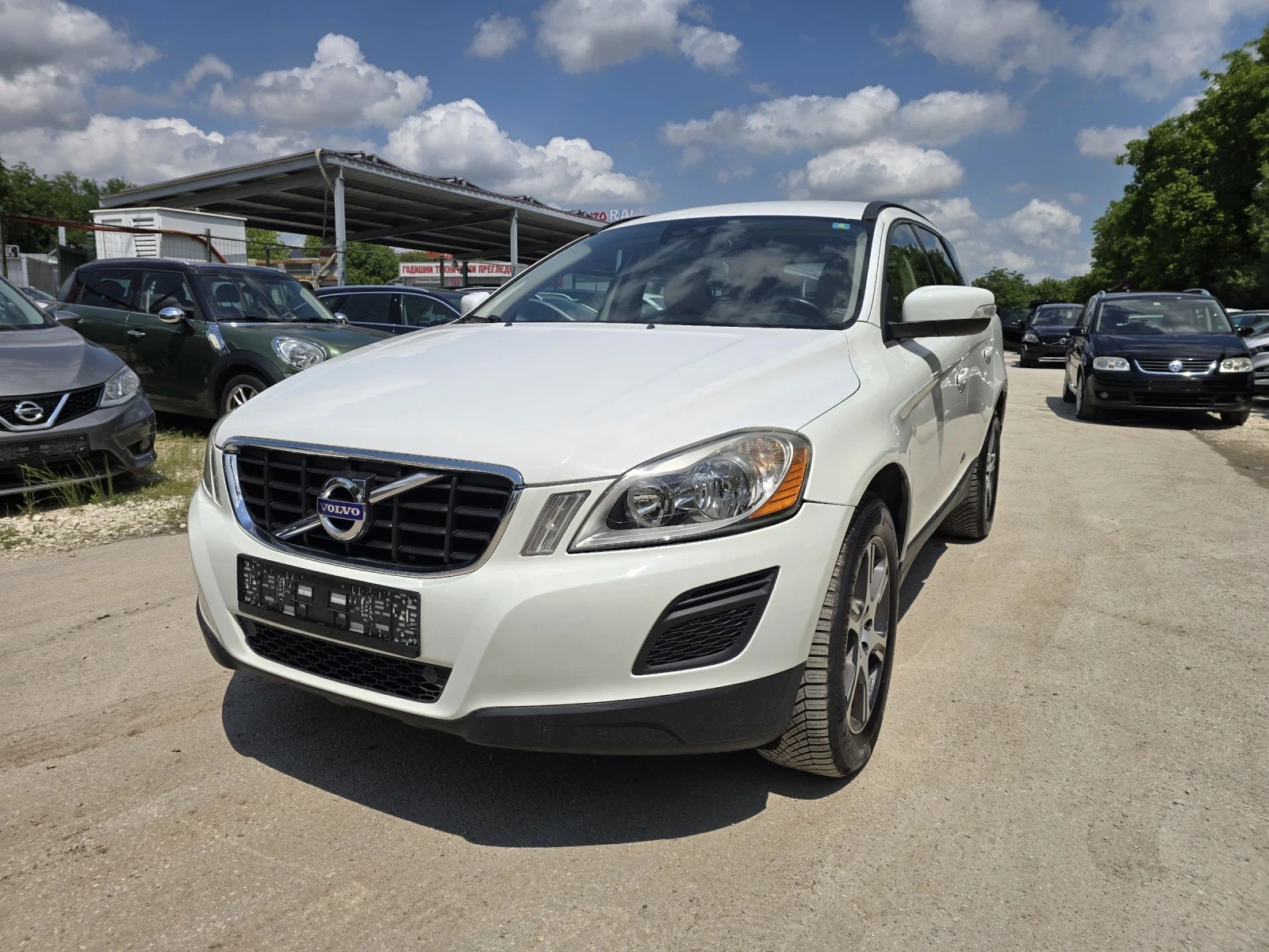 Volvo XC60 2.4d 163к.с 4x4 6 скорости 