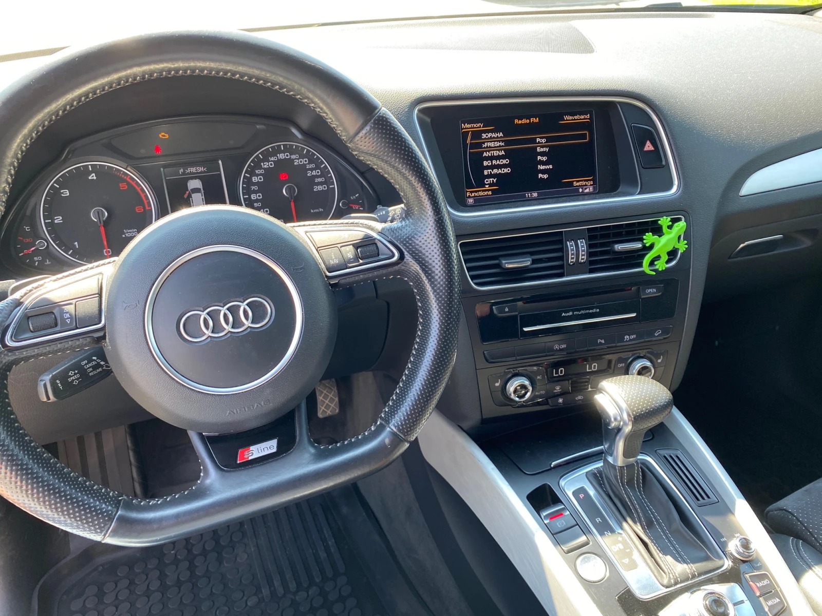 Audi Q5 2.0 TDI QUATTRO, снимка 13 - Автомобили и джипове - 54687572