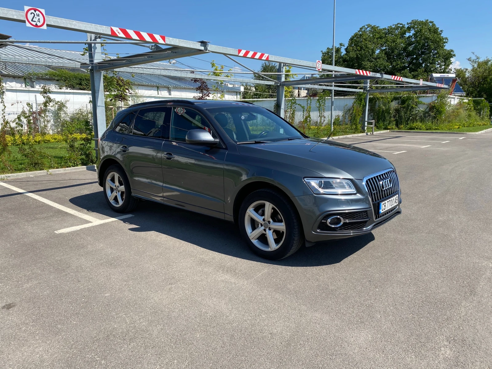 Audi Q5 2.0 TDI QUATTRO, снимка 8 - Автомобили и джипове - 54687572