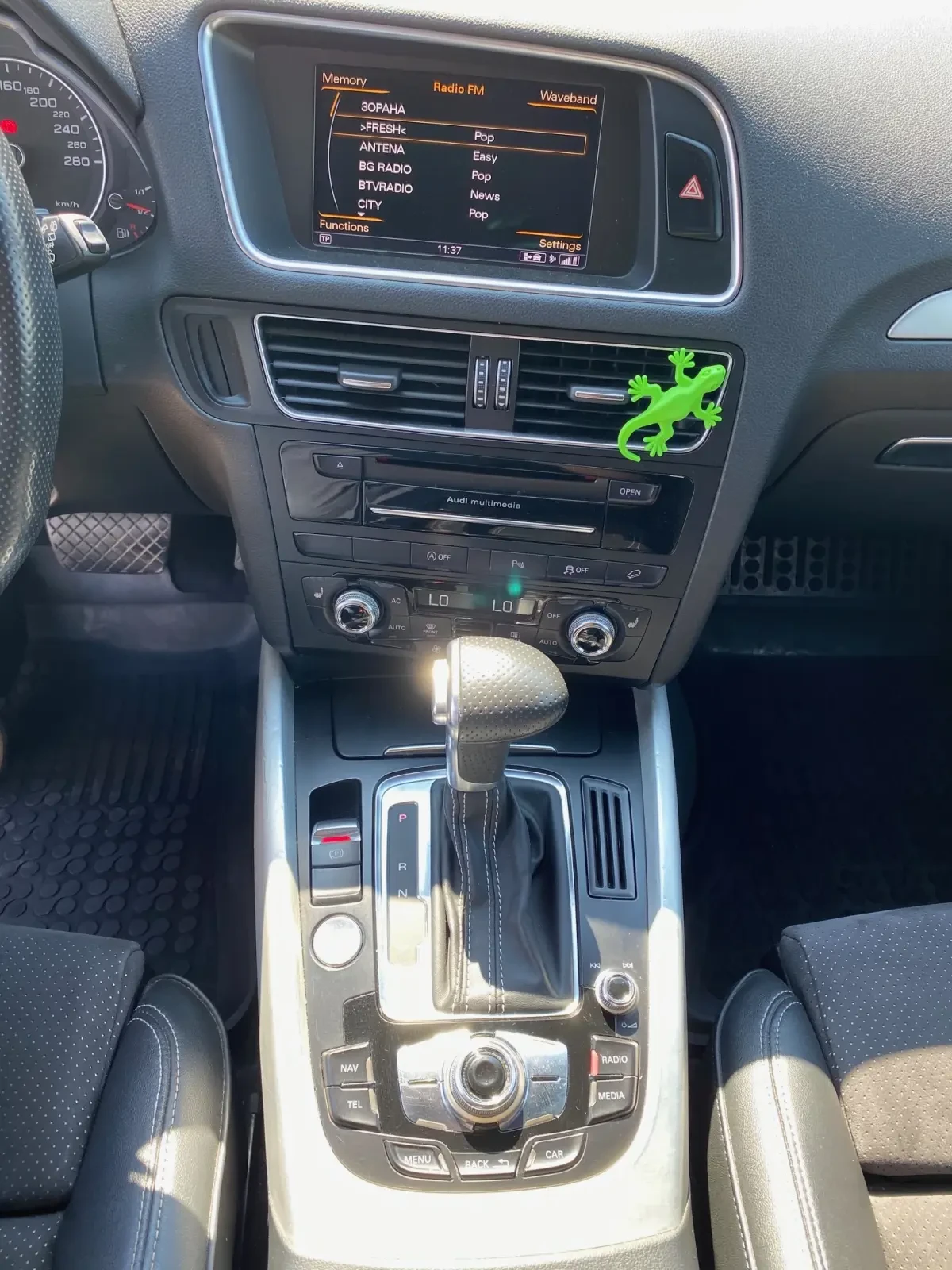 Audi Q5 2.0 TDI QUATTRO, снимка 12 - Автомобили и джипове - 54687572