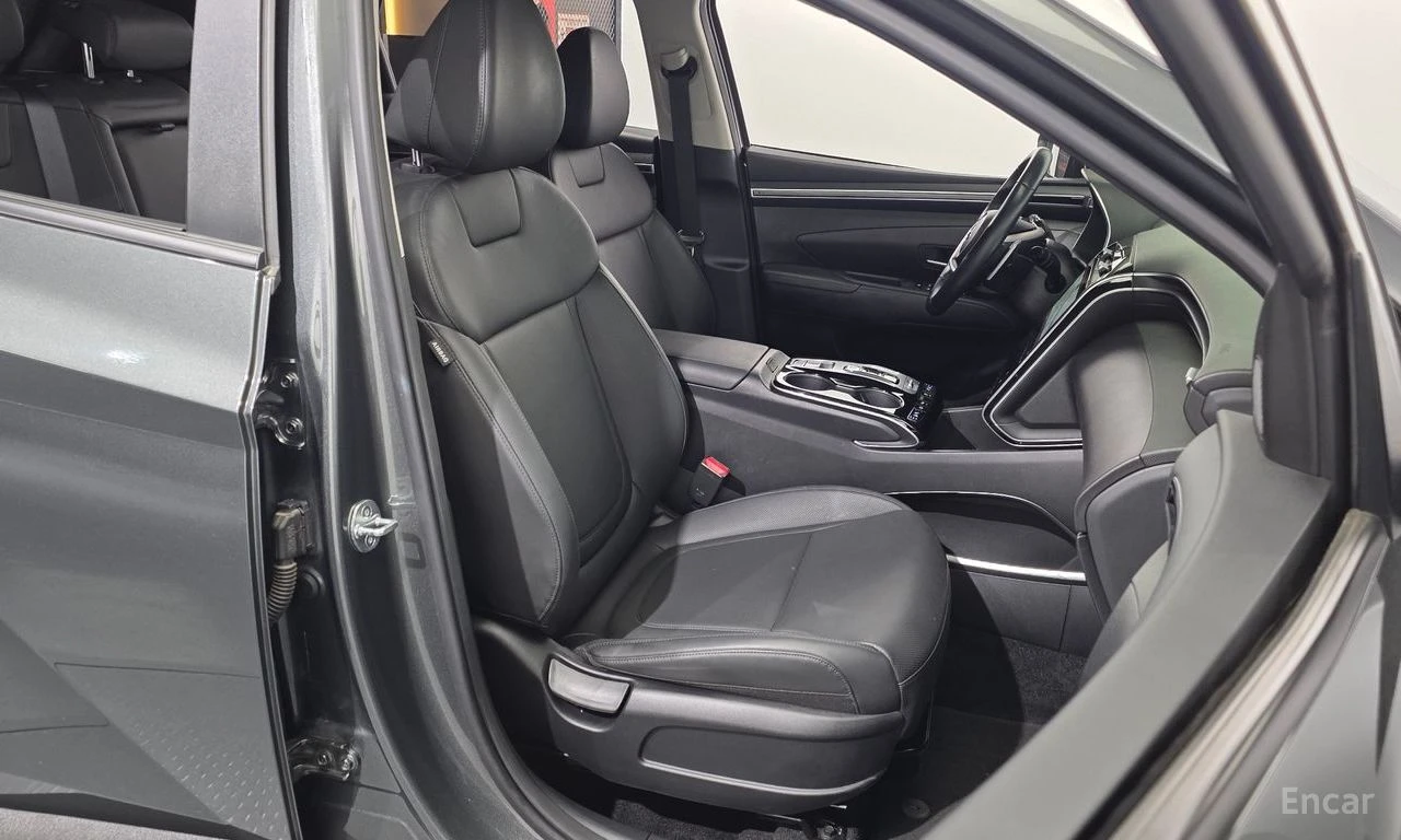 Hyundai Tucson 1.6* TURBO* PREMIUM* ПОДГРЕВ* ОБДУХВАНЕ* КАМЕРА* , снимка 12 - Автомобили и джипове - 54702620