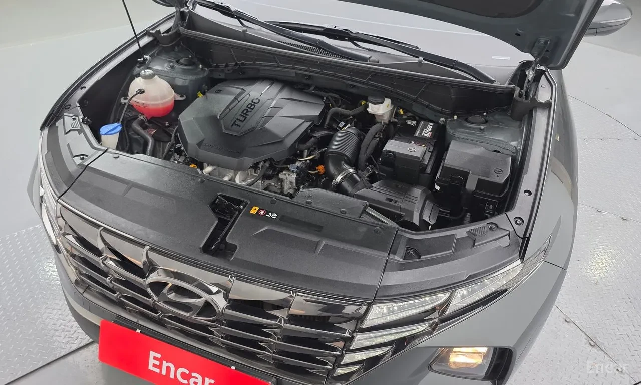 Hyundai Tucson, снимка 5 - Автомобили и джипове - 54710939