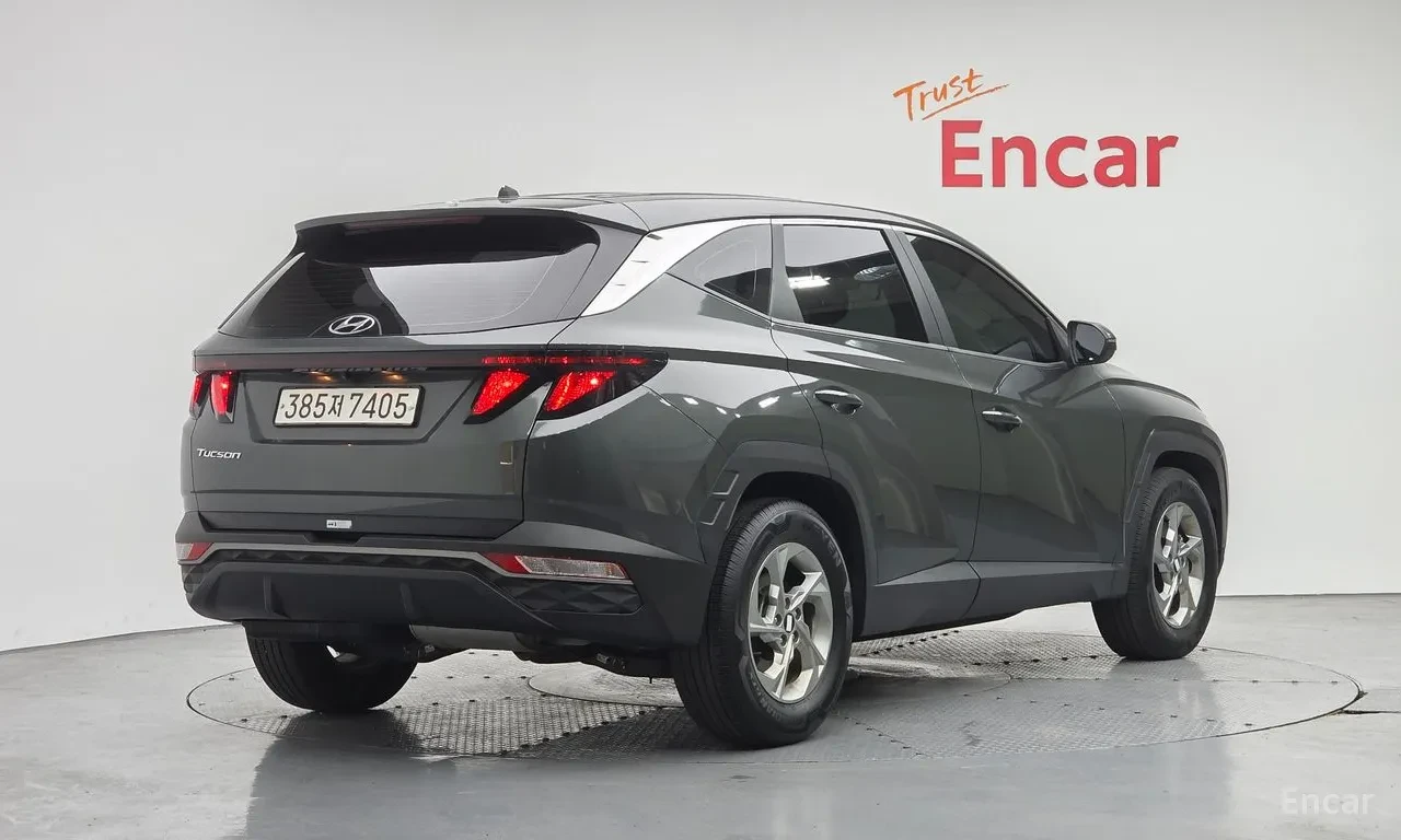 Hyundai Tucson, снимка 4 - Автомобили и джипове - 54710939