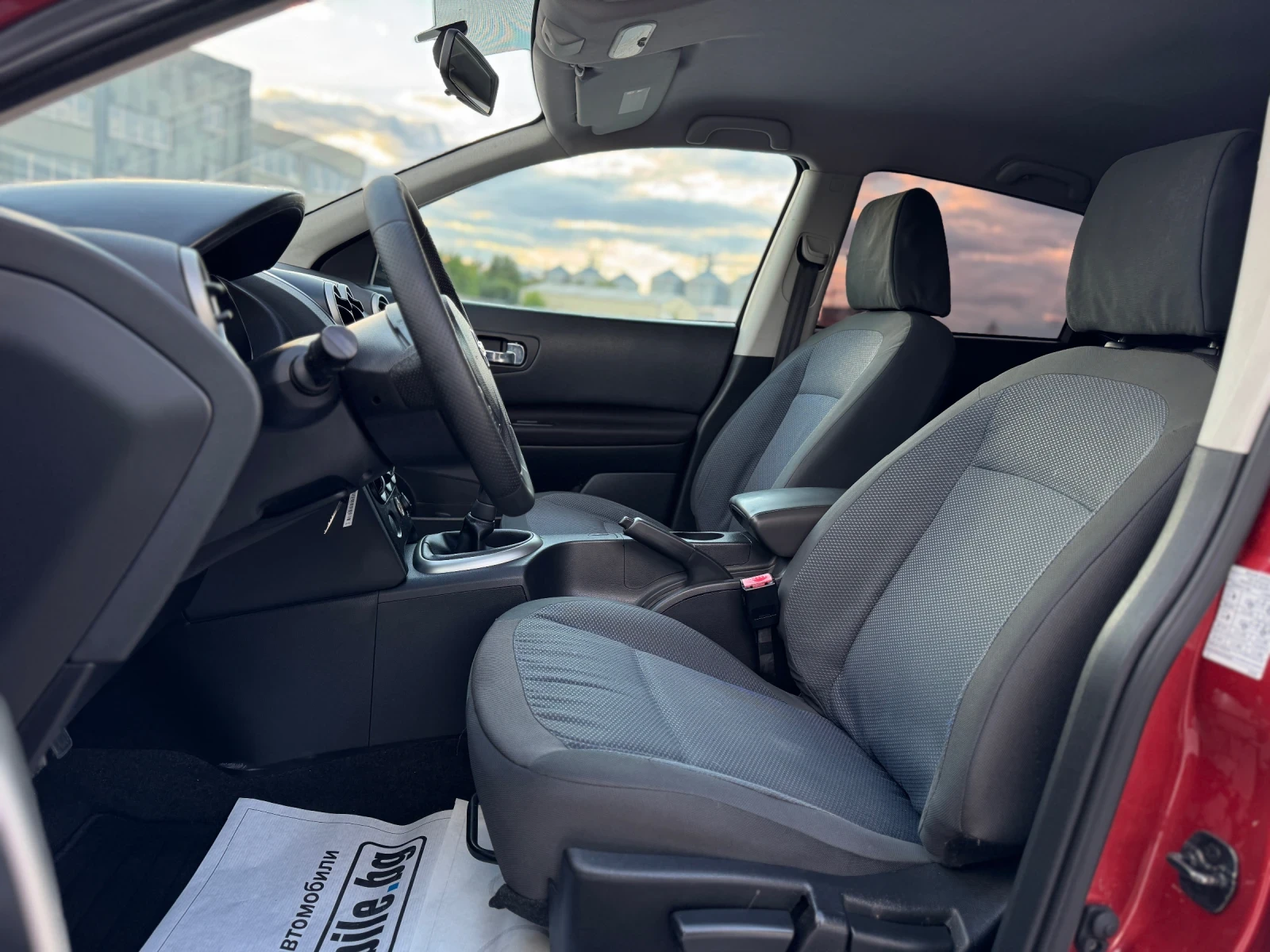 Nissan Qashqai 1.6* 116* БЕНЗИН* , снимка 10 - Автомобили и джипове - 55269510