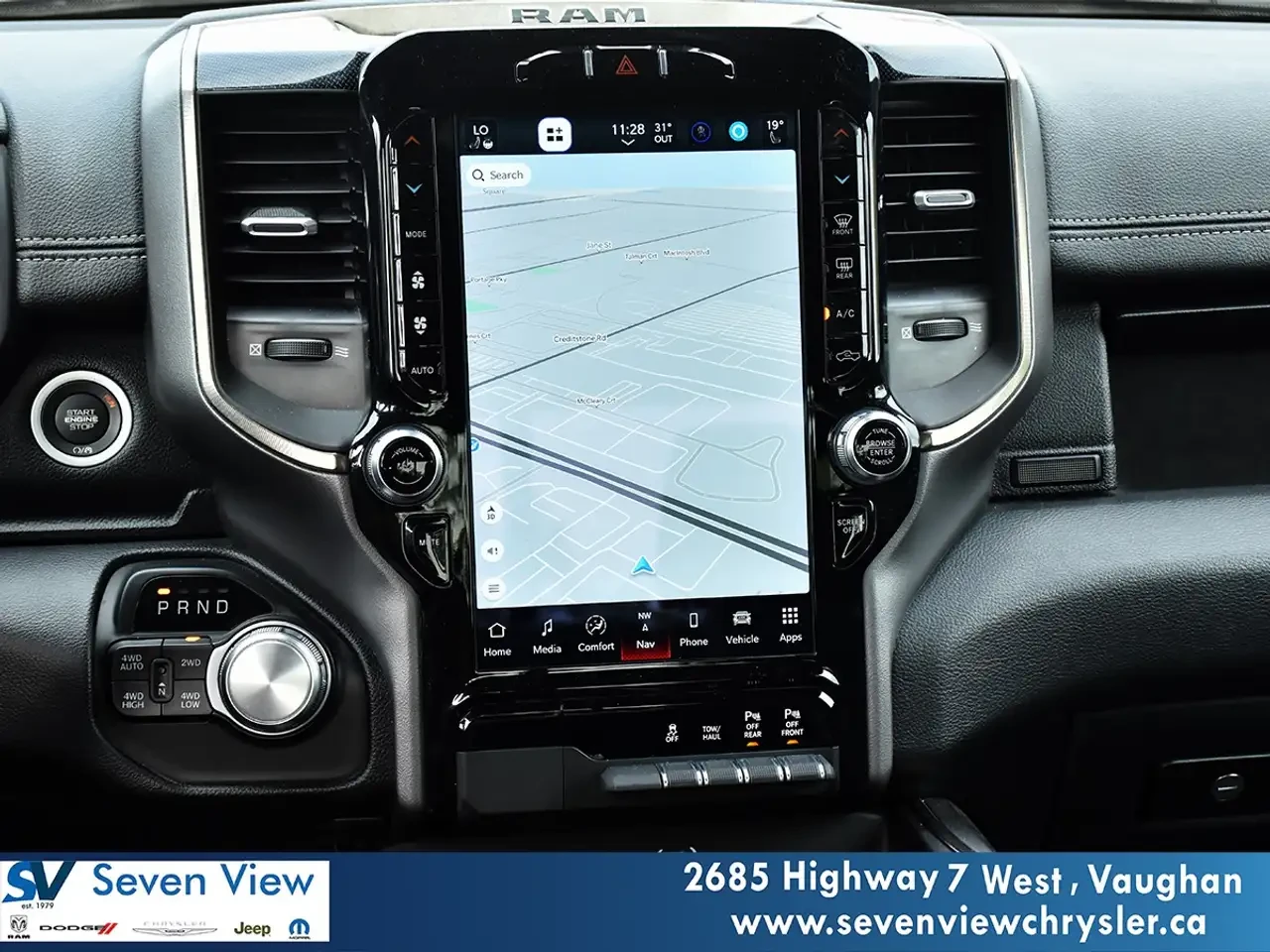 Dodge RAM 1500 * 5.7* Sport LEVEL 2 EQUIPMENT GROUP/12 INCH SCREE, снимка 15 - Автомобили и джипове - 56140347