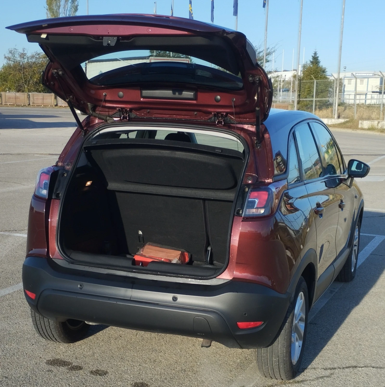 Opel Crossland X, снимка 17 - Автомобили и джипове - 56541171