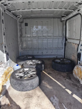 Peugeot Boxer 2.2 HDi Платен данък и застраховка до 02.2027, снимка 9